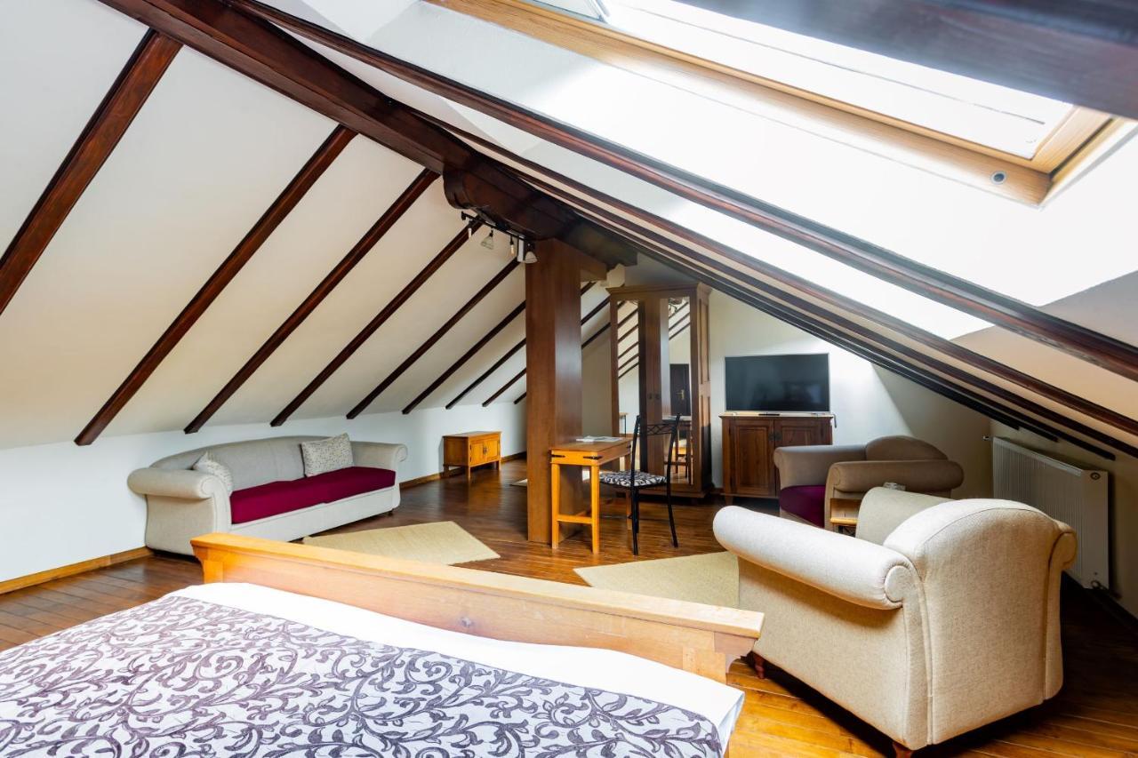 Turnul Hotel 3*