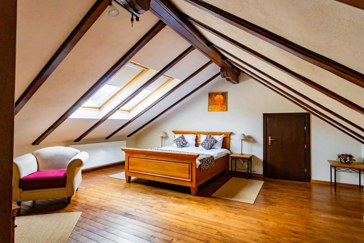 Turnul Hotel
